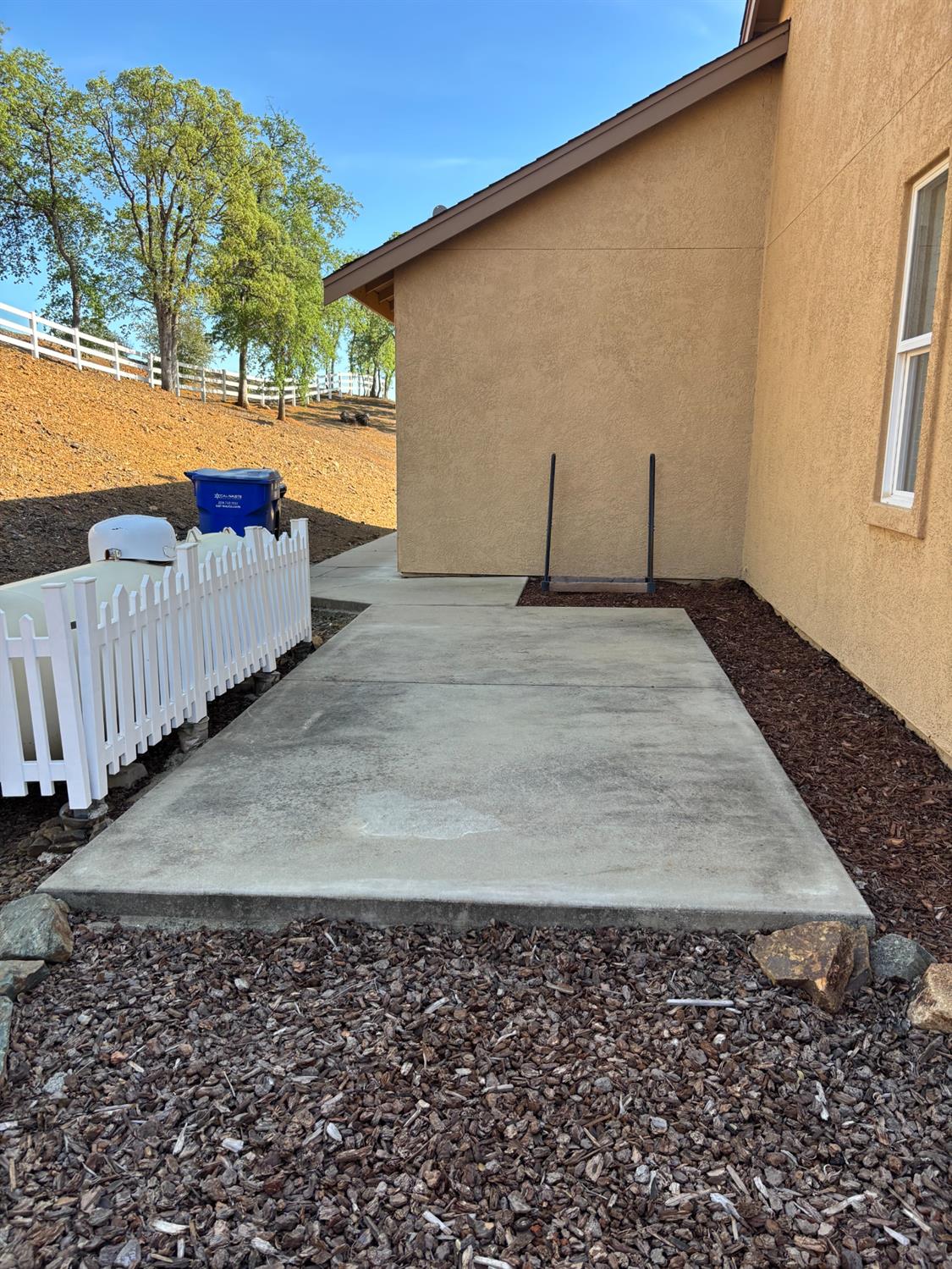 182 Bridlewood Ln, Copperopolis, CA 95228