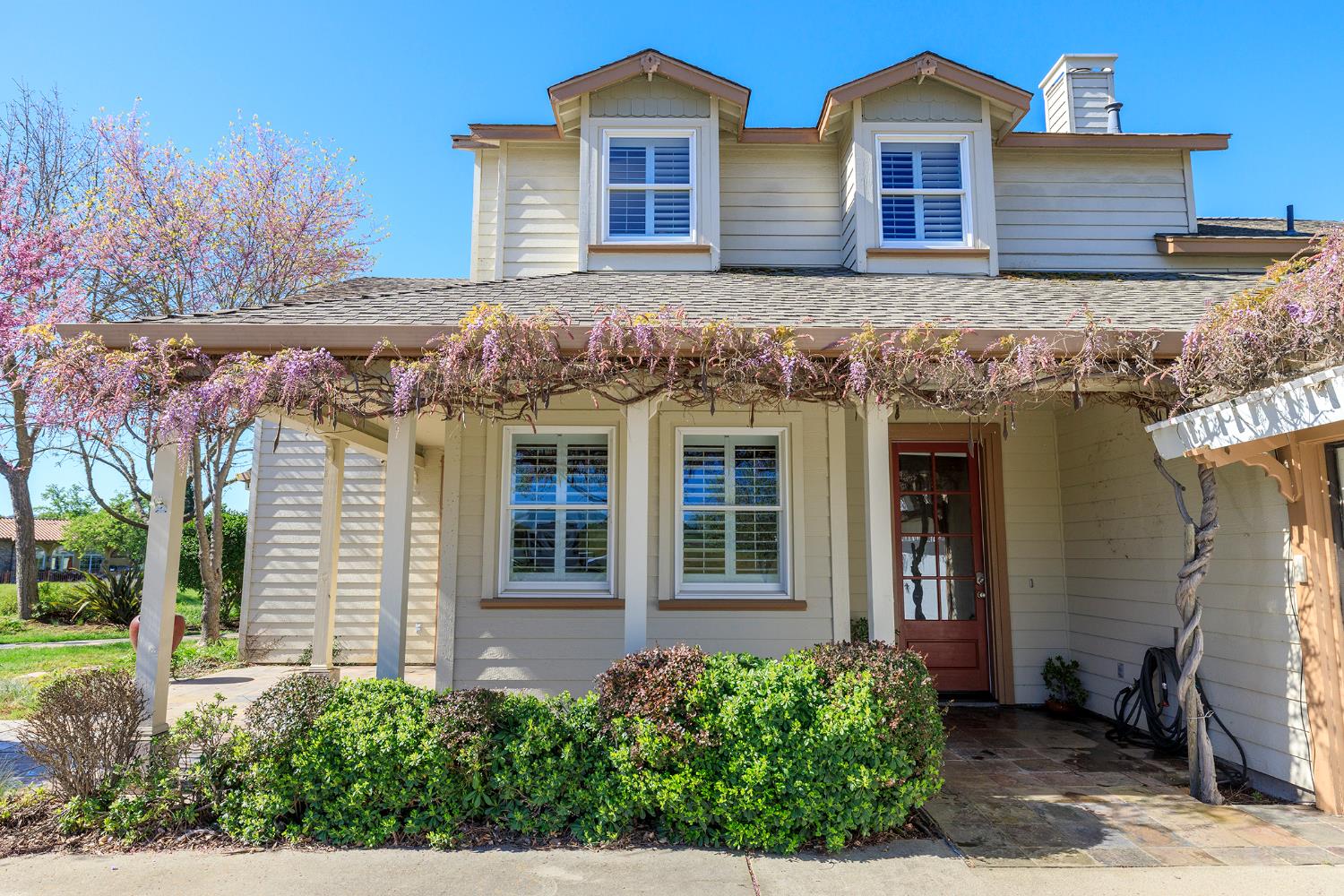 2300 Oak Creek Dr, Copperopolis, CA 95228