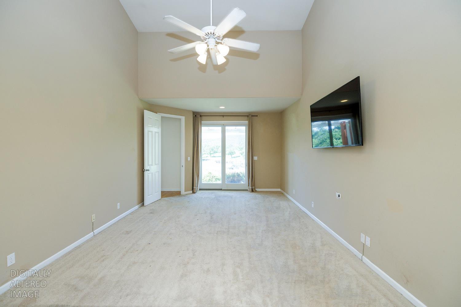 2300 Oak Creek Dr, Copperopolis, CA 95228