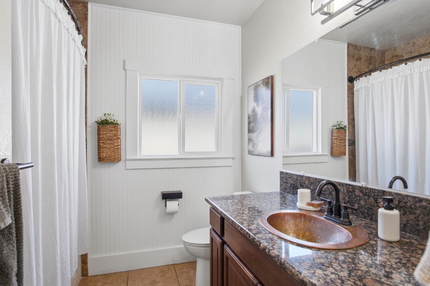 1029 Main St, Newman, CA 95360