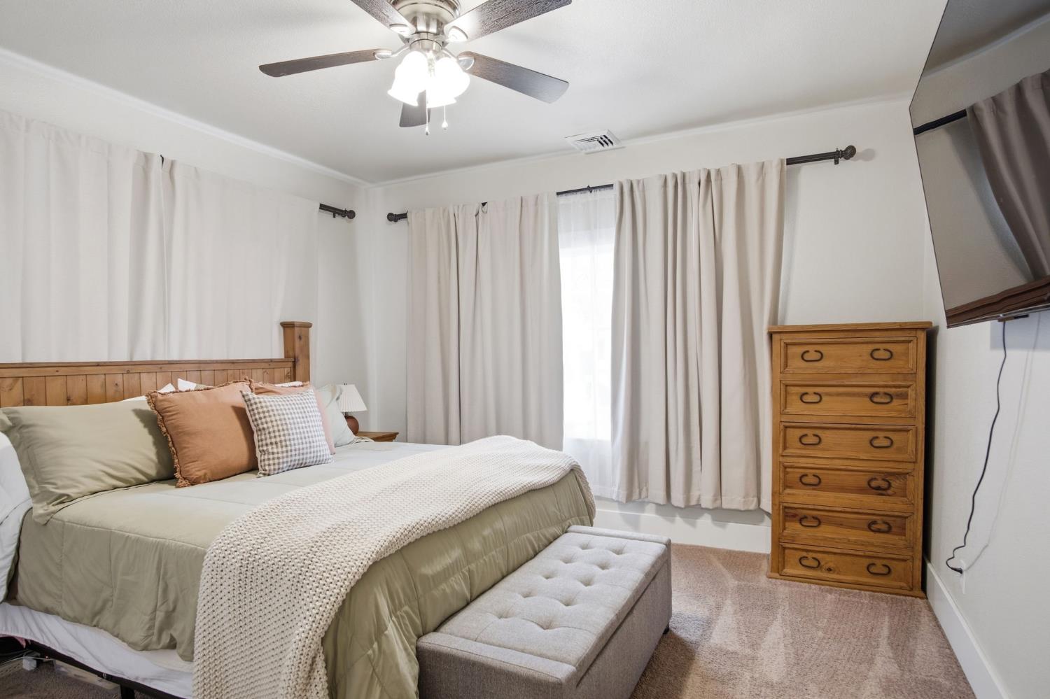 1029 Main St, Newman, CA 95360