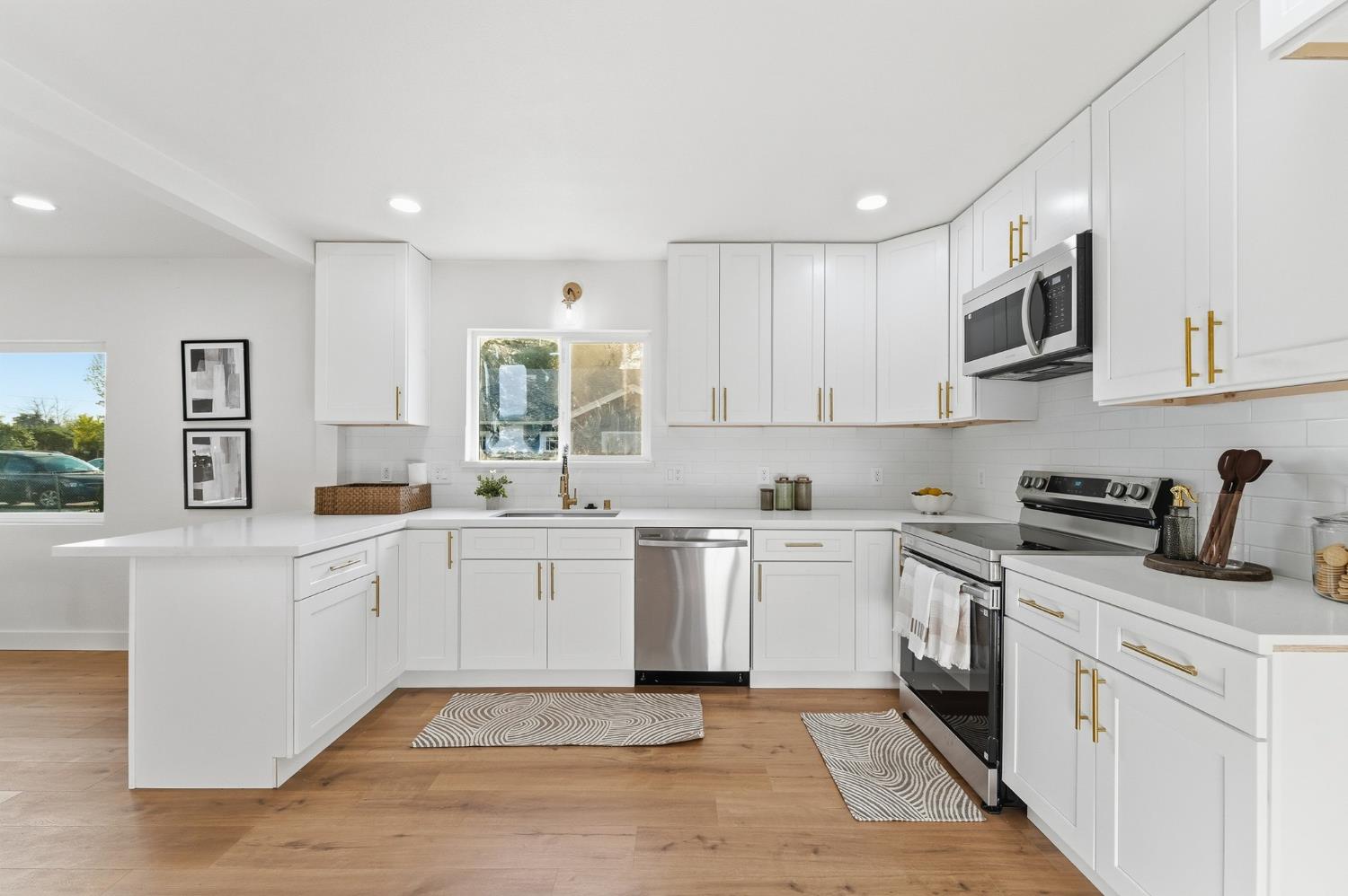 430 Laurel Ave, Modesto, CA 95351