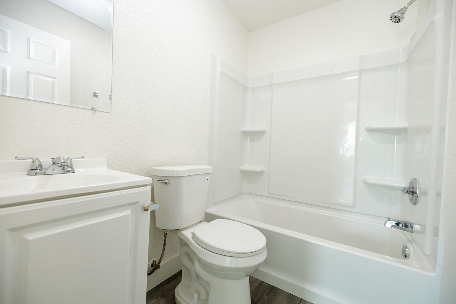 403 Stockton St, Manteca, CA 95337