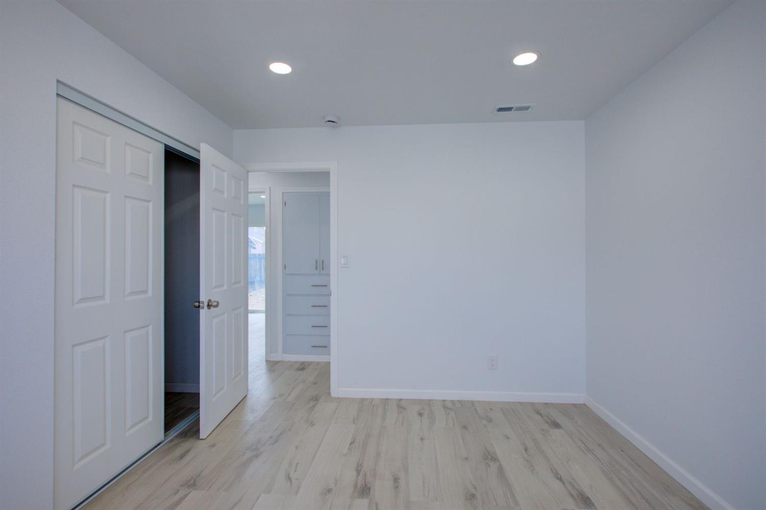 1111 Richland Ave, Modesto, CA 95351