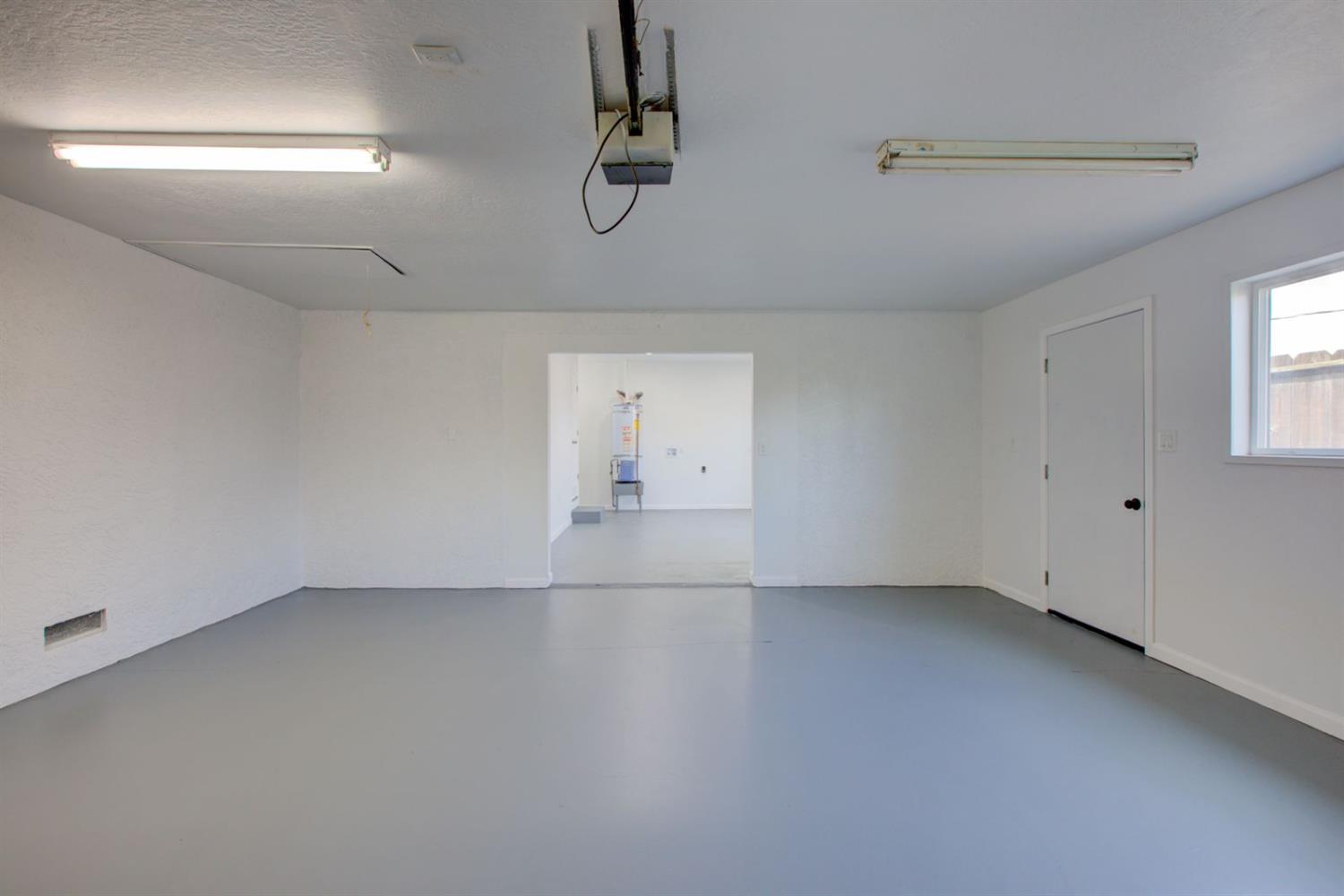 1111 Richland Ave, Modesto, CA 95351