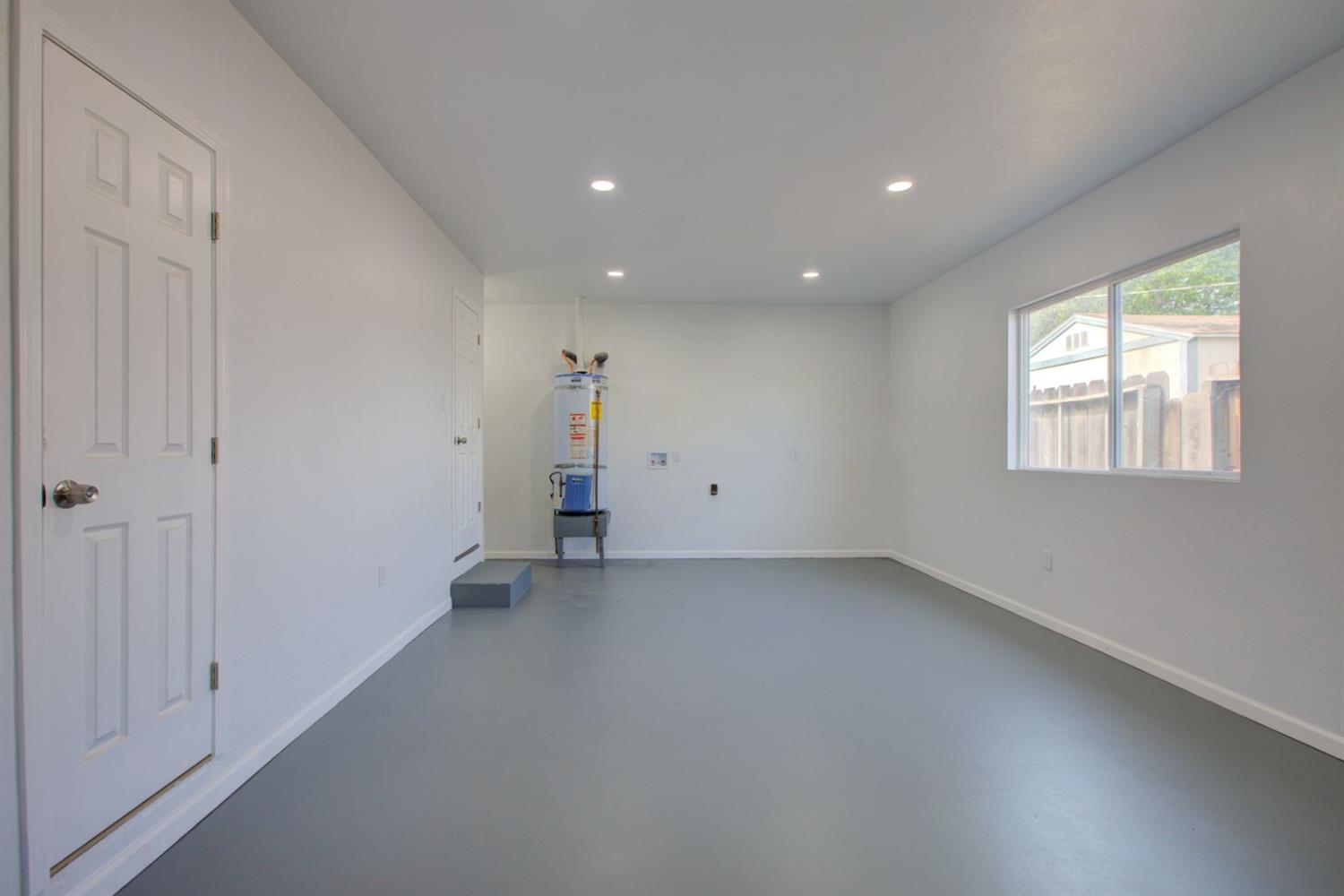 1111 Richland Ave, Modesto, CA 95351