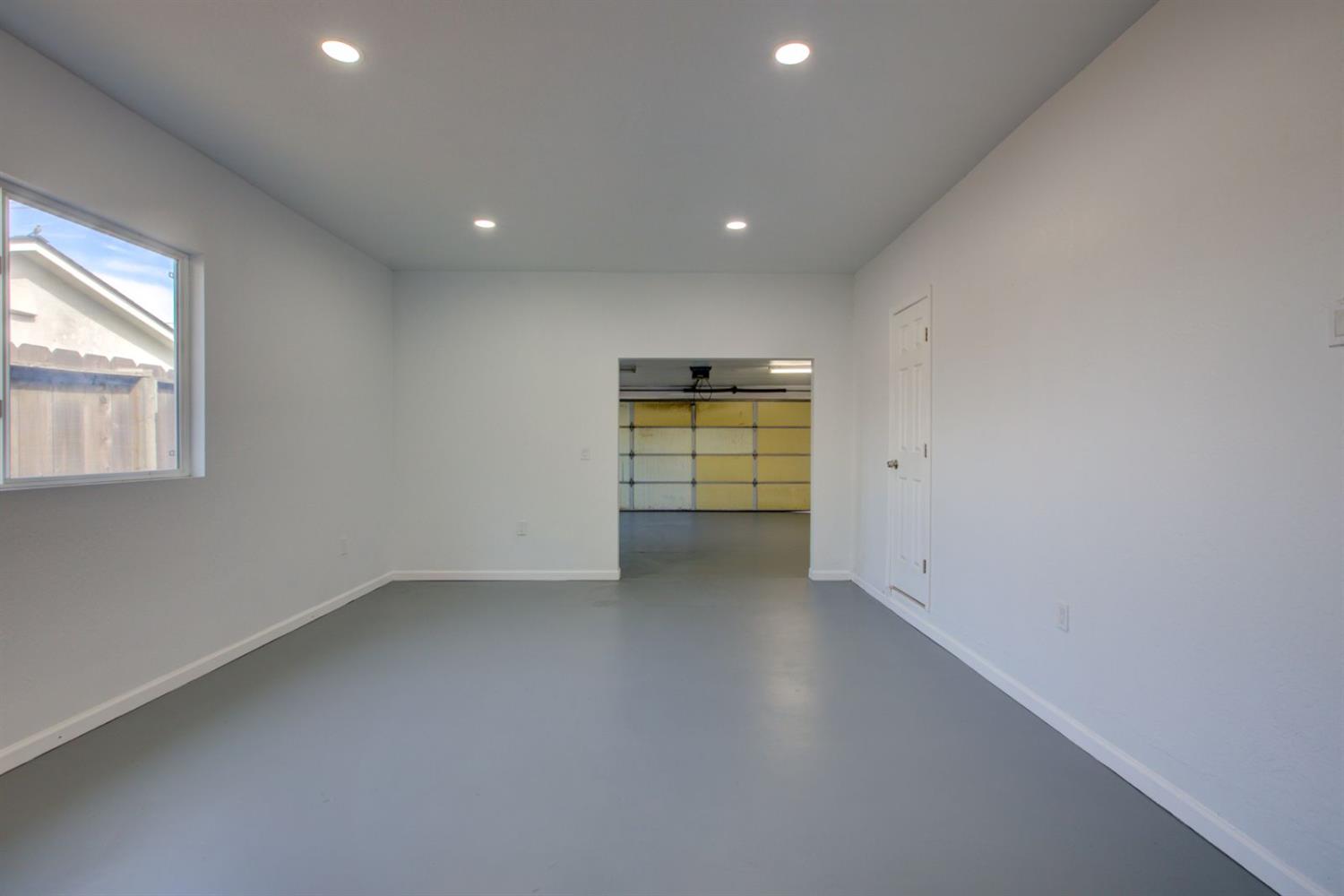 1111 Richland Ave, Modesto, CA 95351