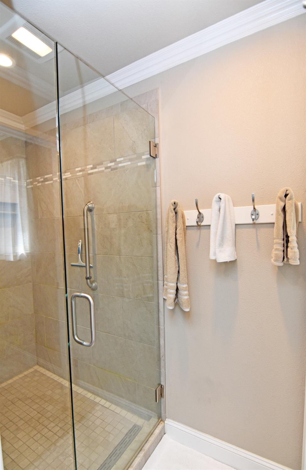 1701 Sylvia Ct, Turlock, CA 95382