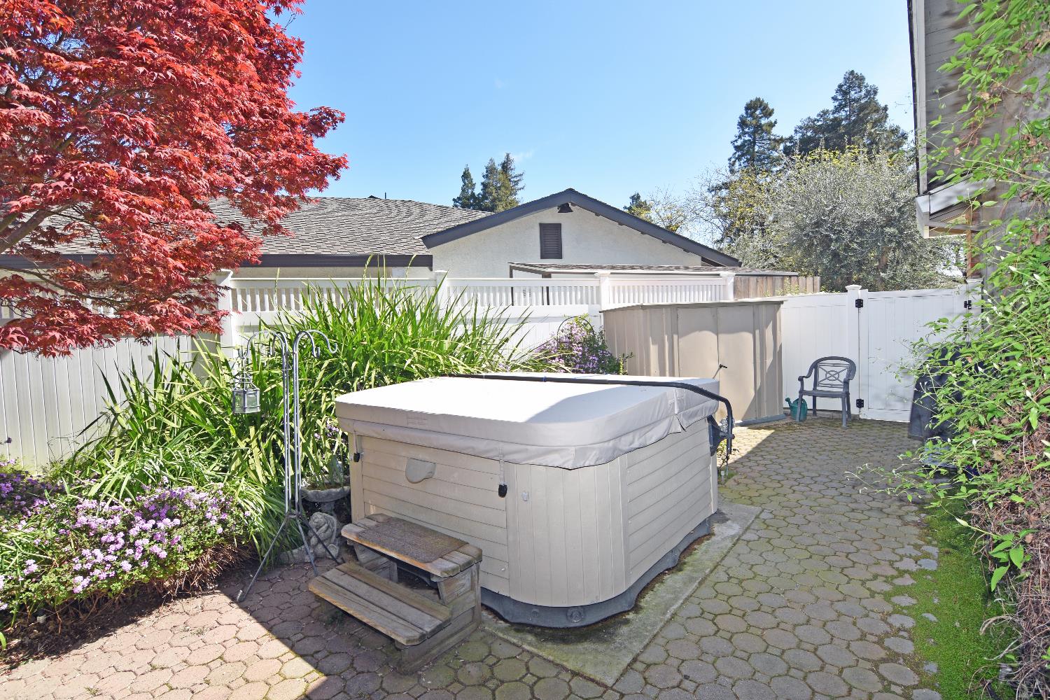 1701 Sylvia Ct, Turlock, CA 95382