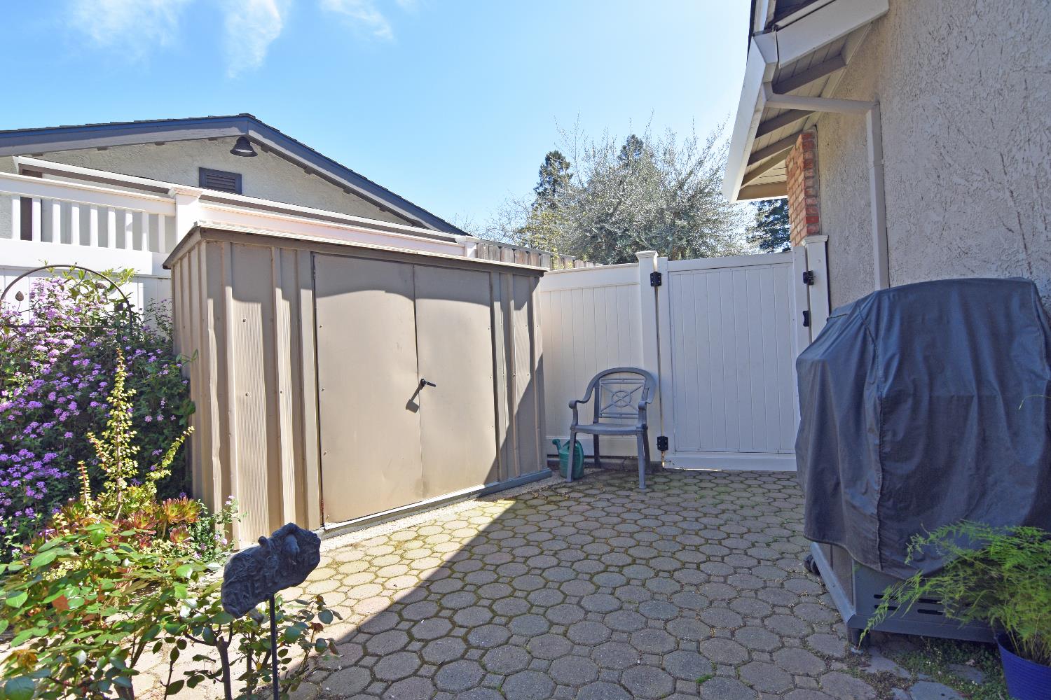 1701 Sylvia Ct, Turlock, CA 95382