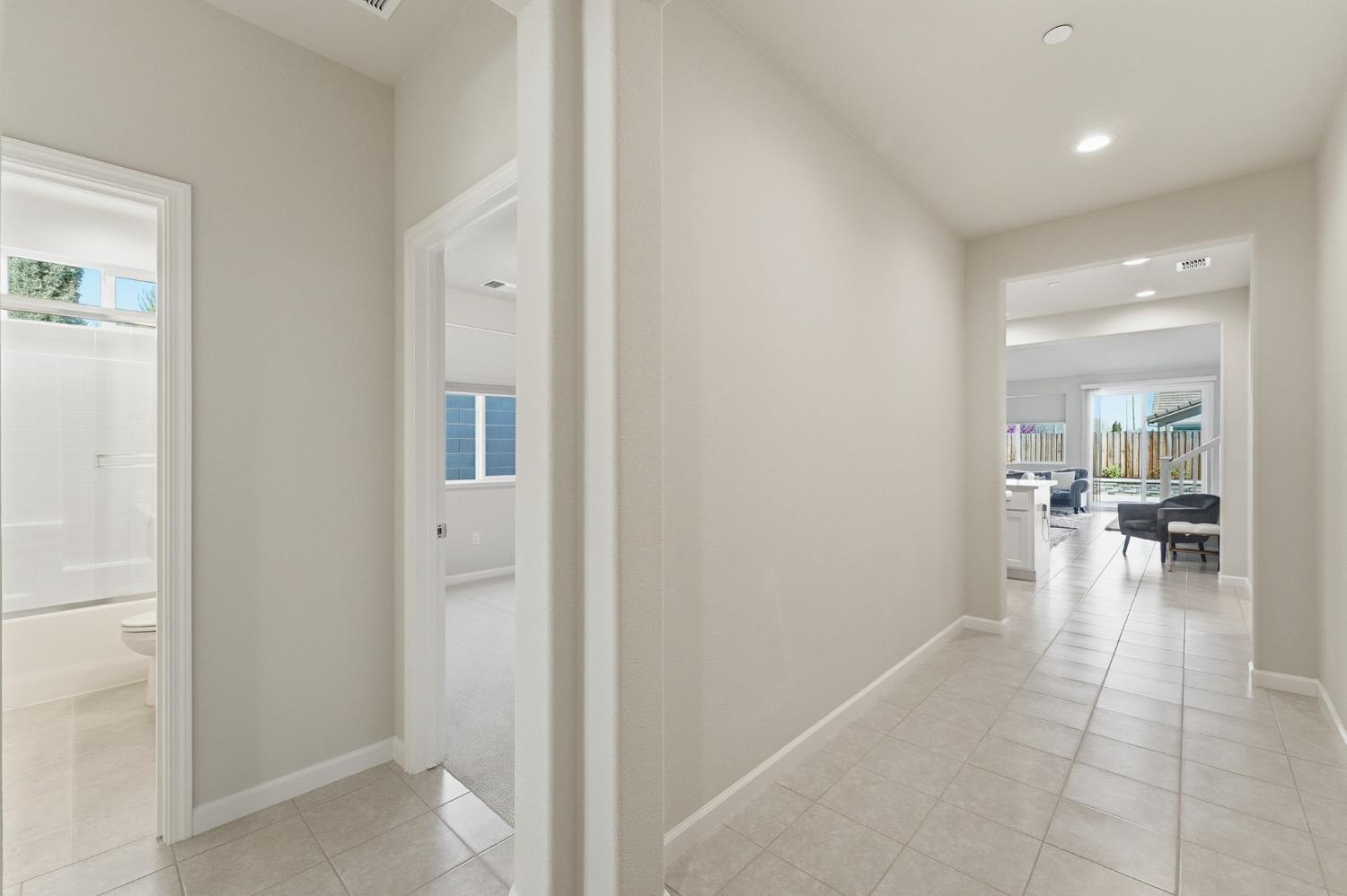 4376 Icon Ave, Modesto, CA 95356