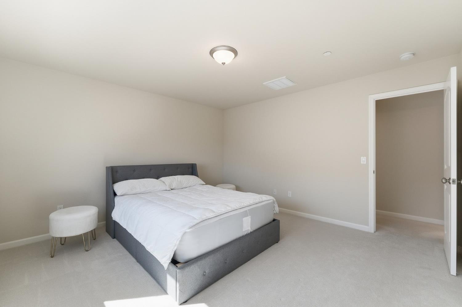 4376 Icon Ave, Modesto, CA 95356