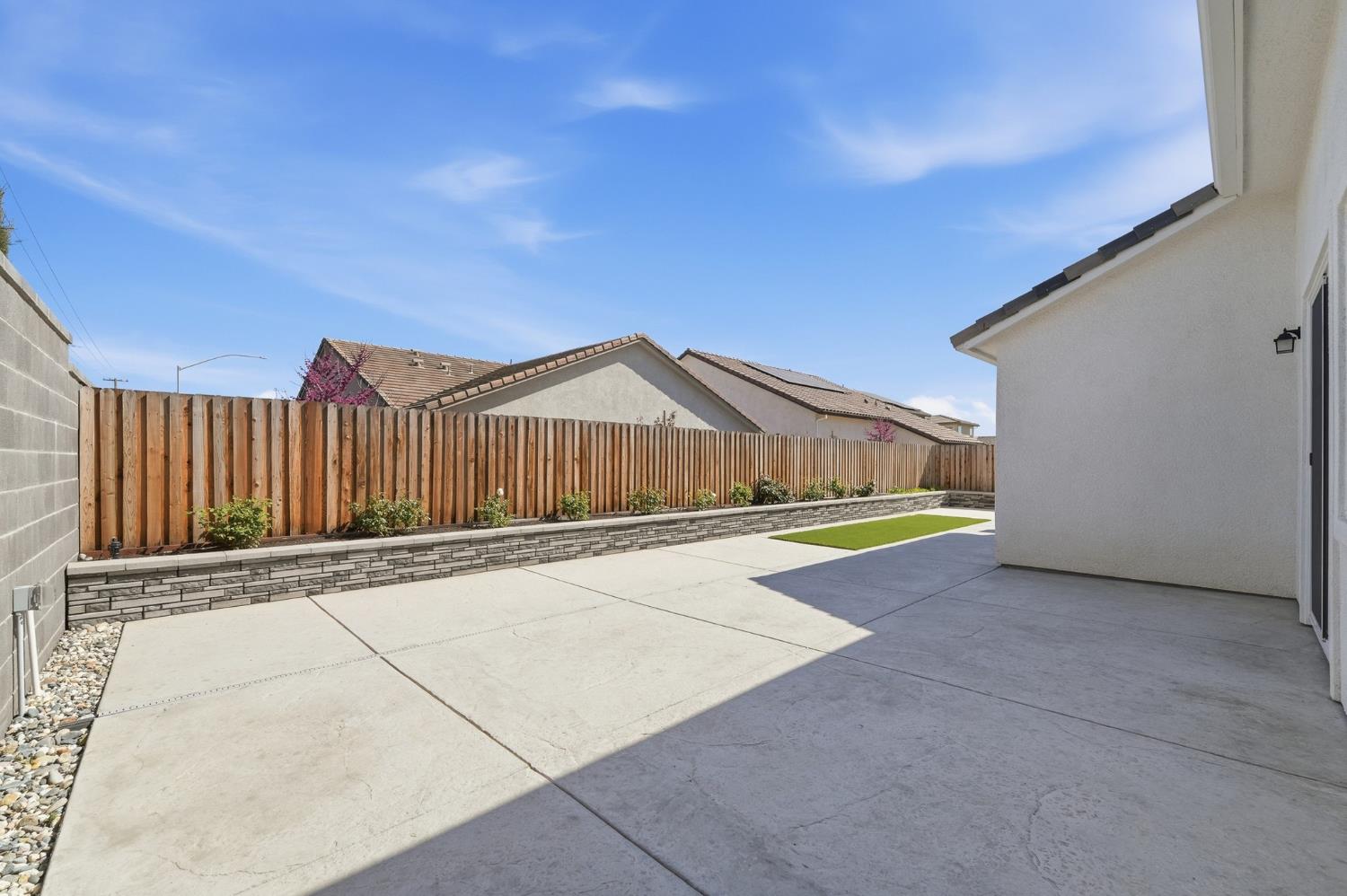 4376 Icon Ave, Modesto, CA 95356
