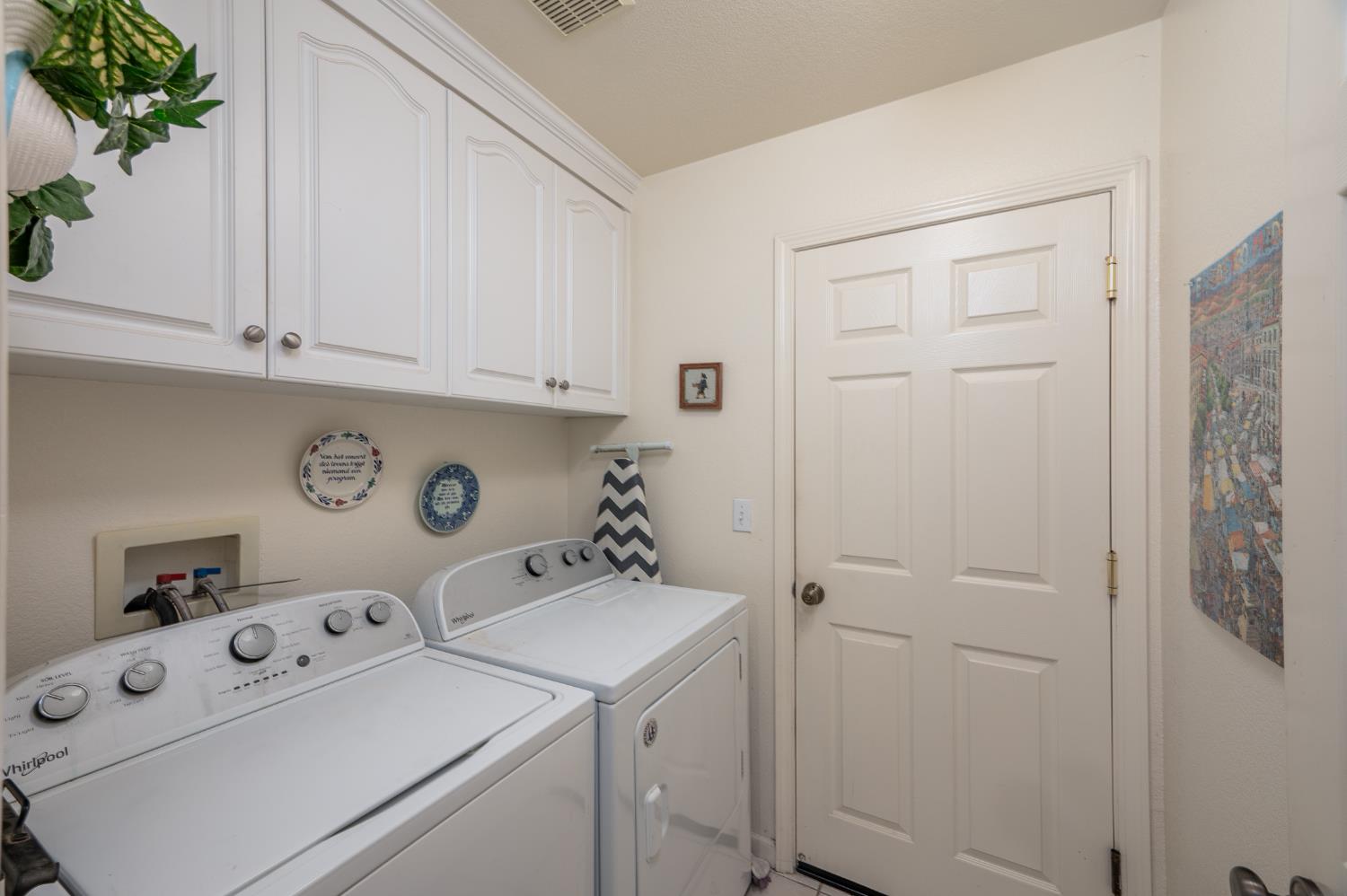 4021 Wheeler Peak Way, Modesto, CA 95356