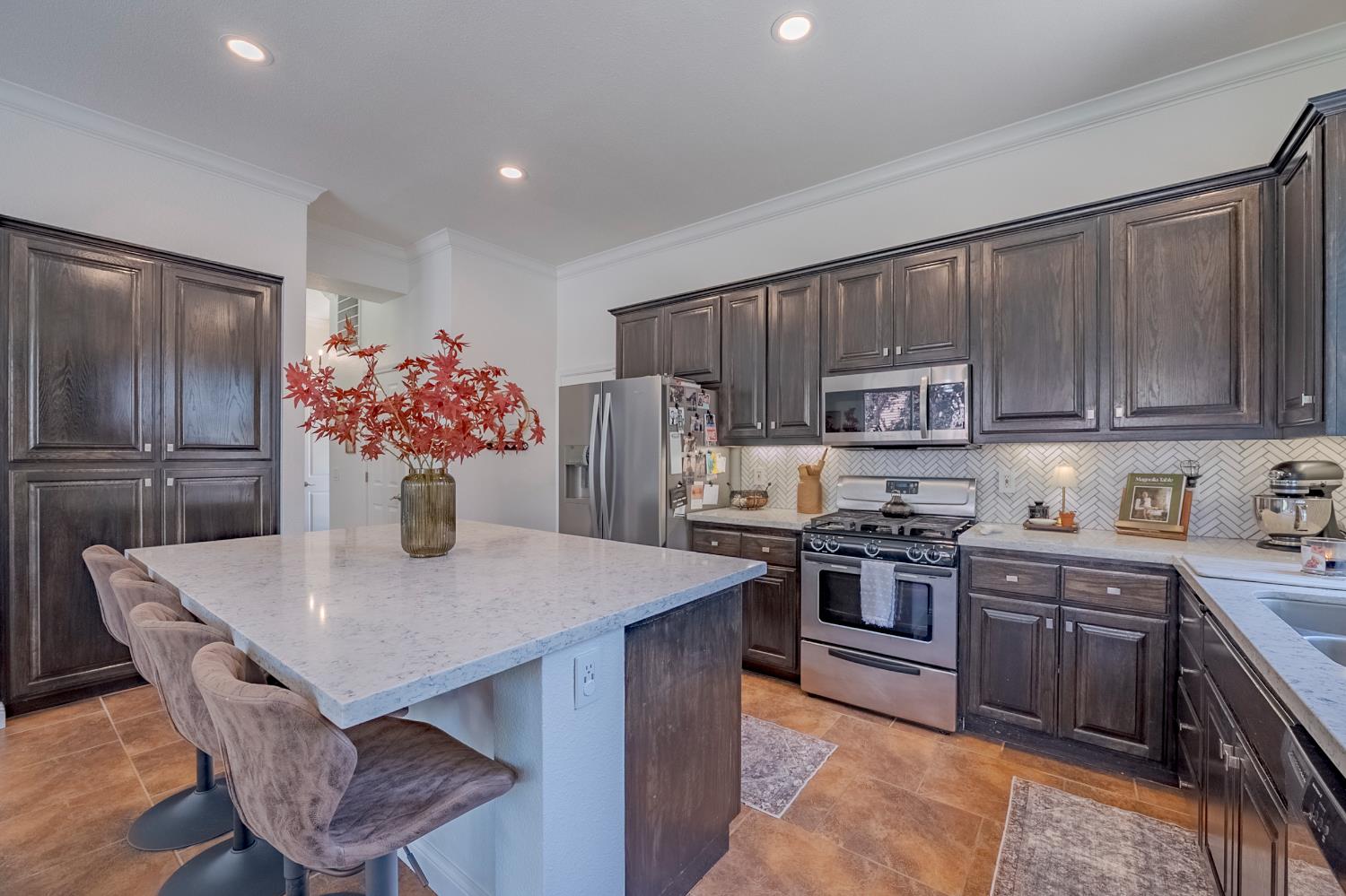 1833 La Quinta Ct, Merced, CA 95340