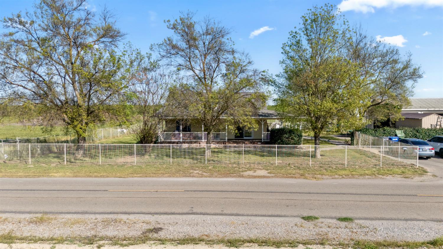 6630 Foote Rd, Ceres, CA 95307