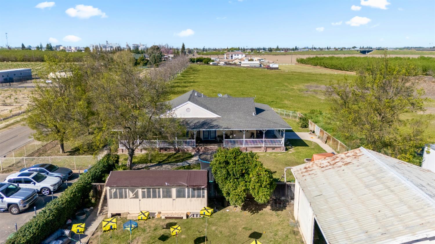 6630 Foote Rd, Ceres, CA 95307