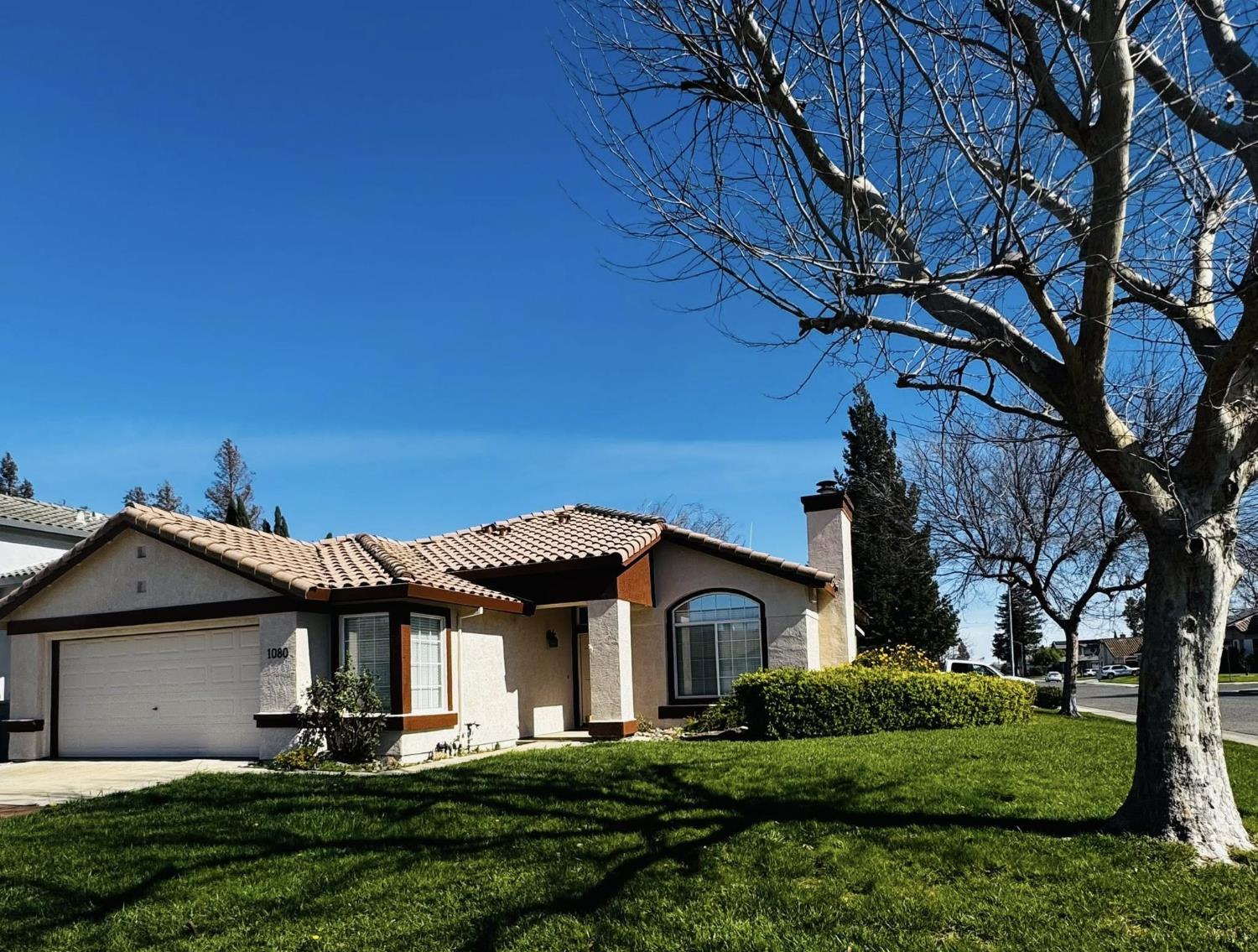 1080 Ruess Rd, Ripon, CA 95366