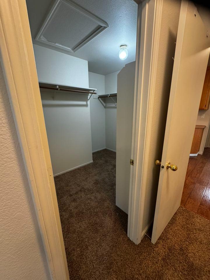 1080 Ruess Rd, Ripon, CA 95366