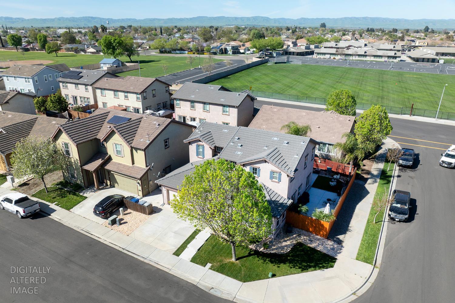 901 Haycastle Ct, Newman, CA 95360