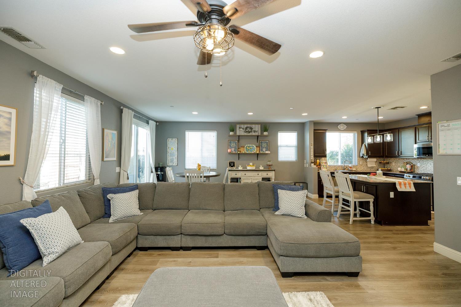 901 Haycastle Ct, Newman, CA 95360