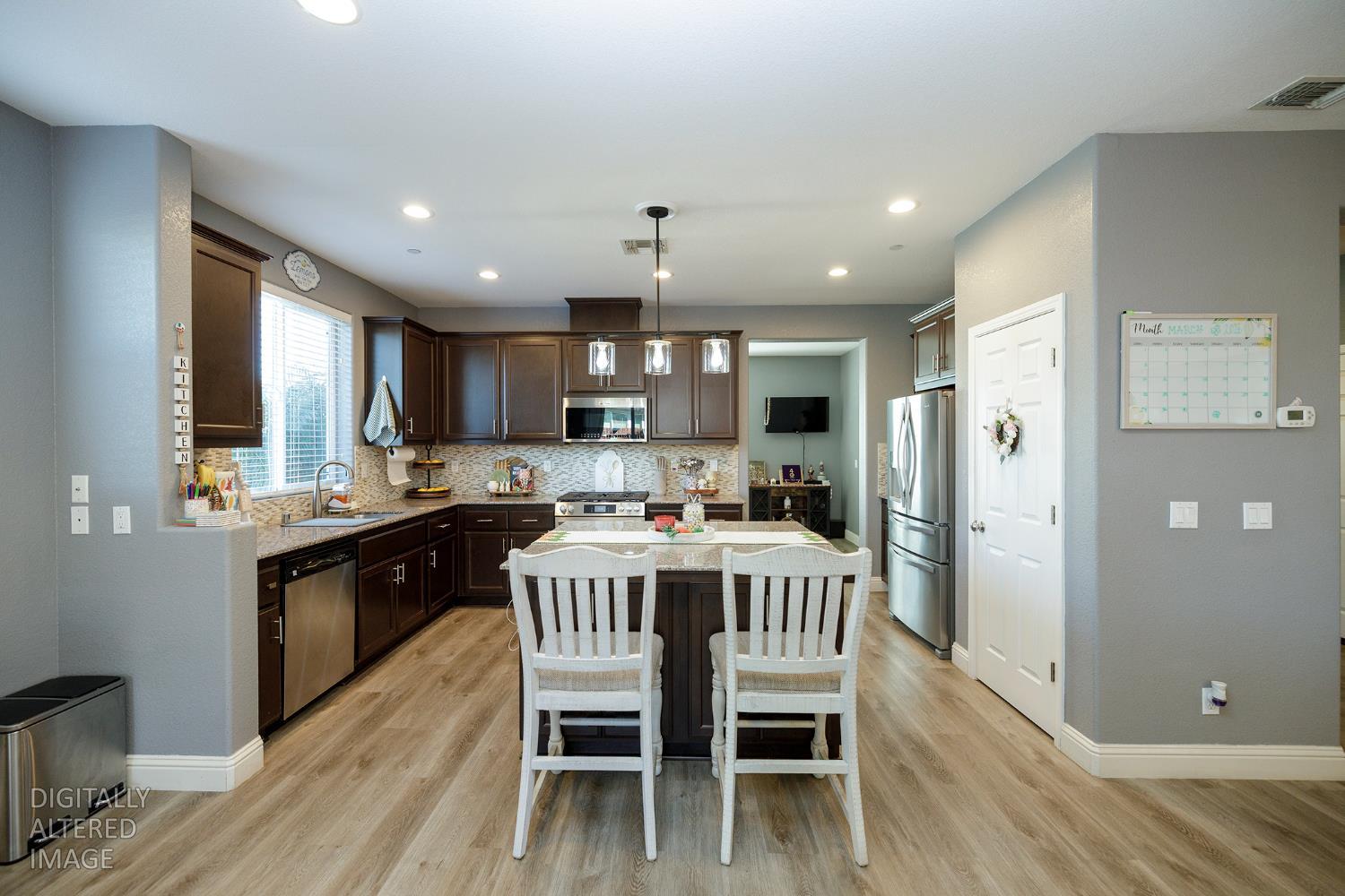 901 Haycastle Ct, Newman, CA 95360