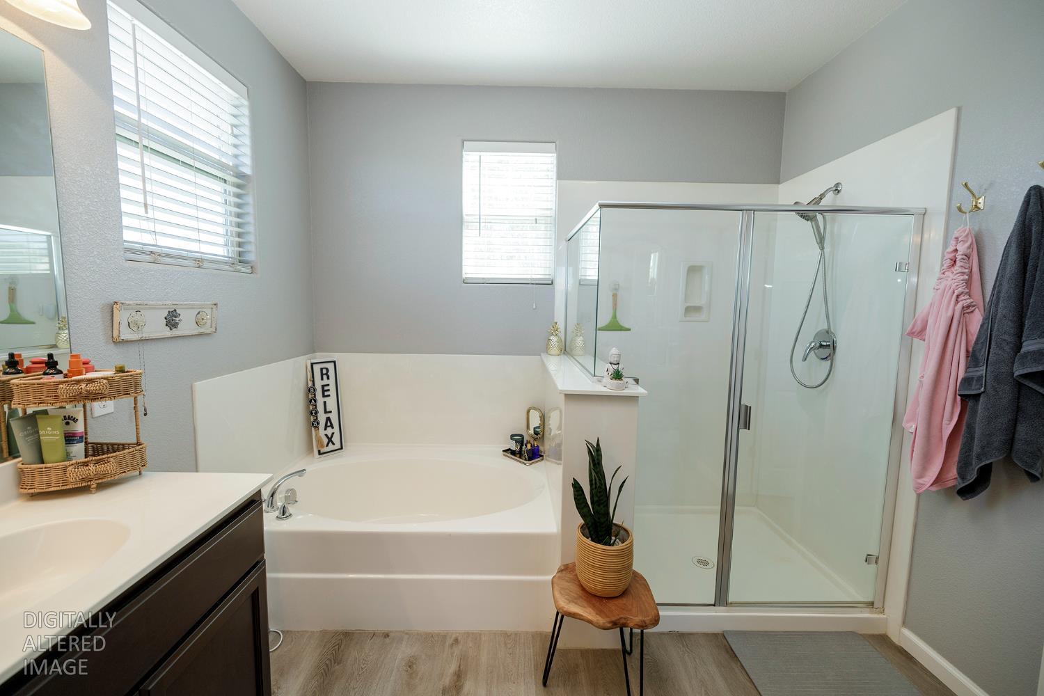 901 Haycastle Ct, Newman, CA 95360