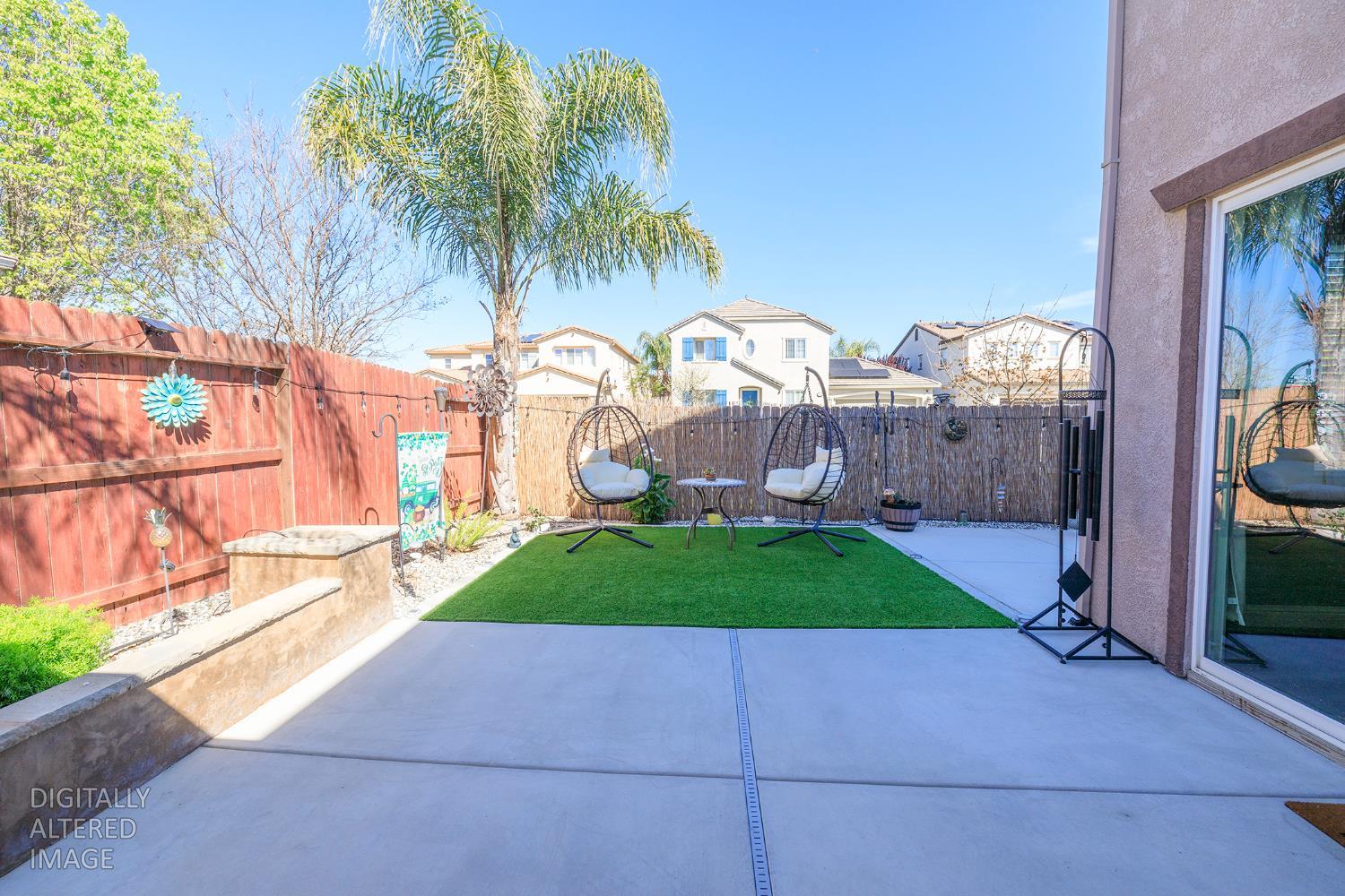 901 Haycastle Ct, Newman, CA 95360