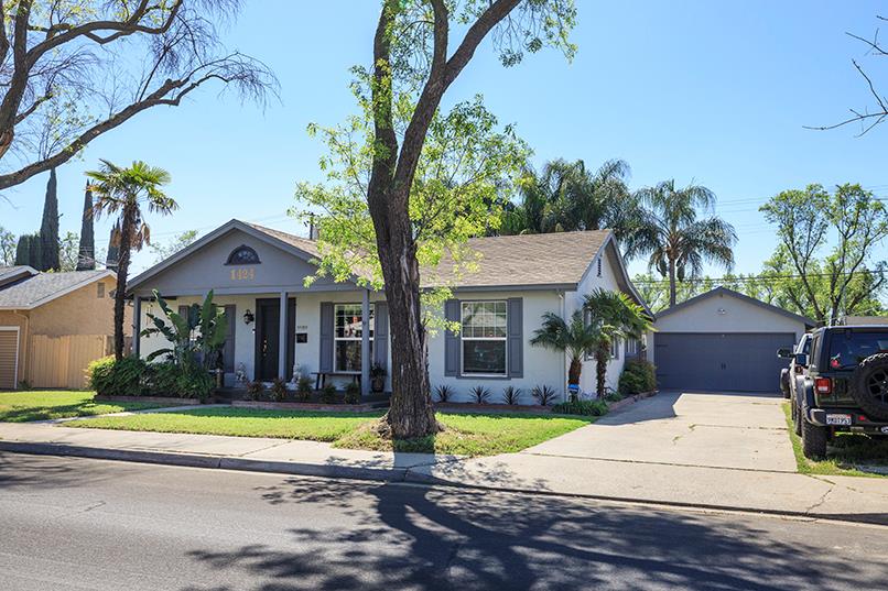 1424 Roseburg Ave, Modesto, CA 95350