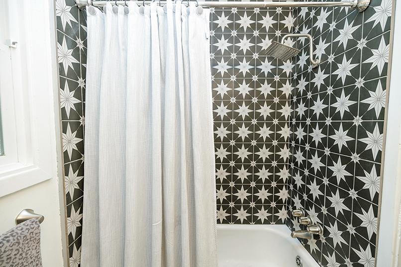 1424 Roseburg Ave, Modesto, CA 95350