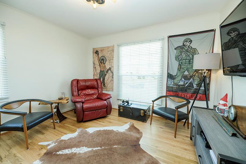 1424 Roseburg Ave, Modesto, CA 95350