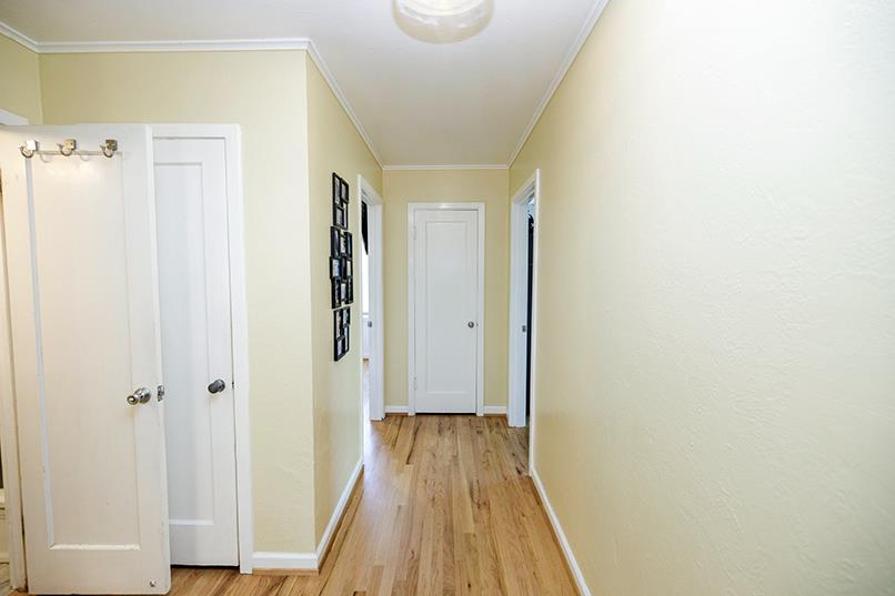 1424 Roseburg Ave, Modesto, CA 95350