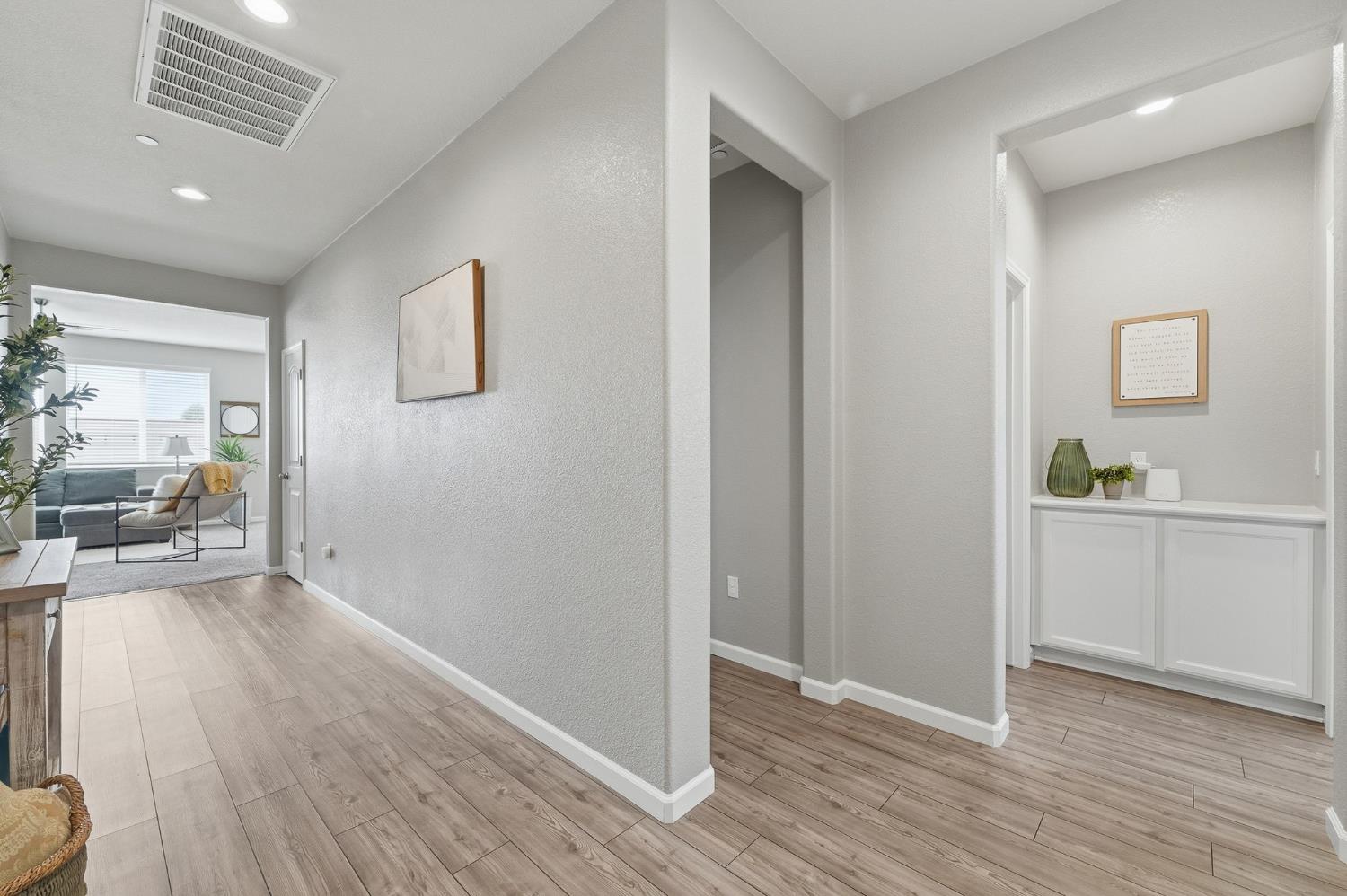 656 Chestnut St, Oakdale, CA 95361