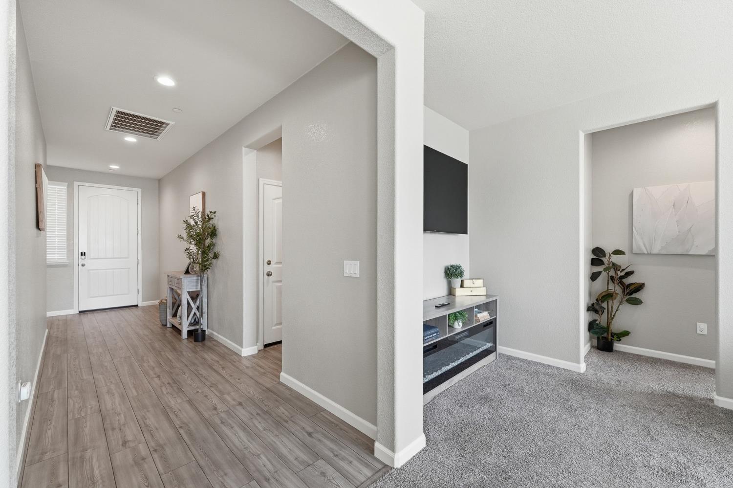 656 Chestnut St, Oakdale, CA 95361