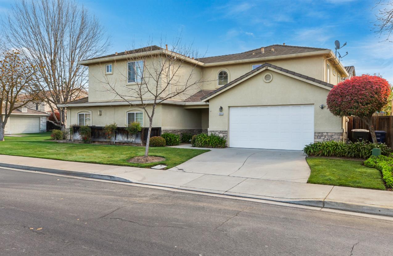 3616 Carson Oak Dr, Modesto, CA 95355