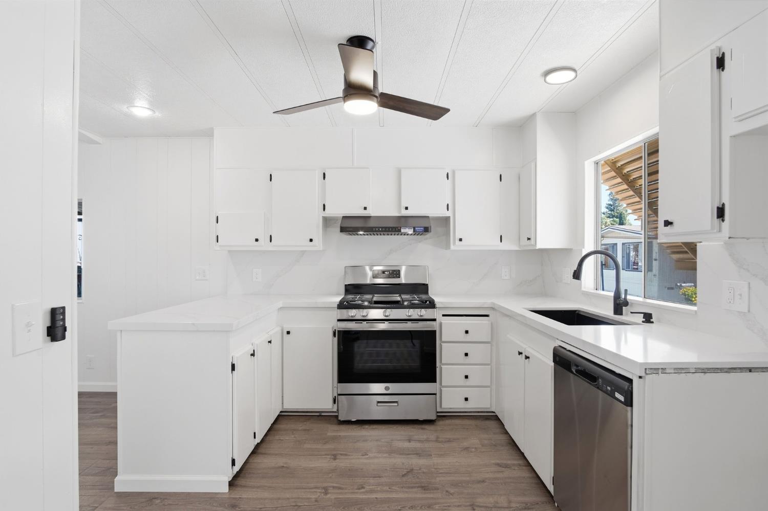 1200 S. Carpenter Road #10, Modesto, CA 95351