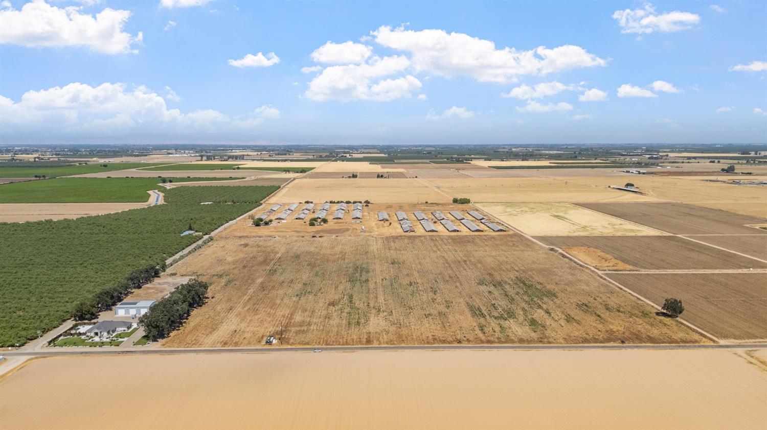 4108 4498 Weir Ave, Livingston, CA 95334