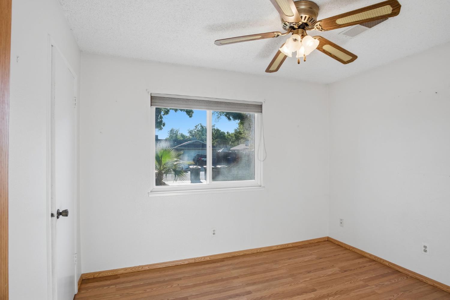 617 Mary Todd Ln, Modesto, CA 95354