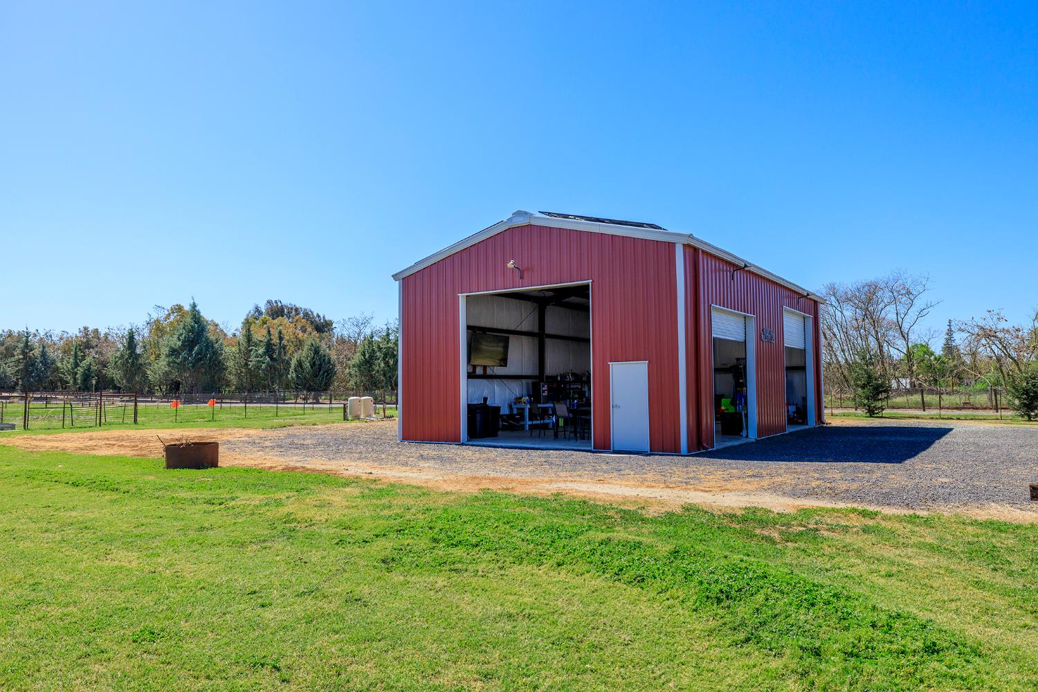 12420 Lancaster Rd, Oakdale, CA 95361