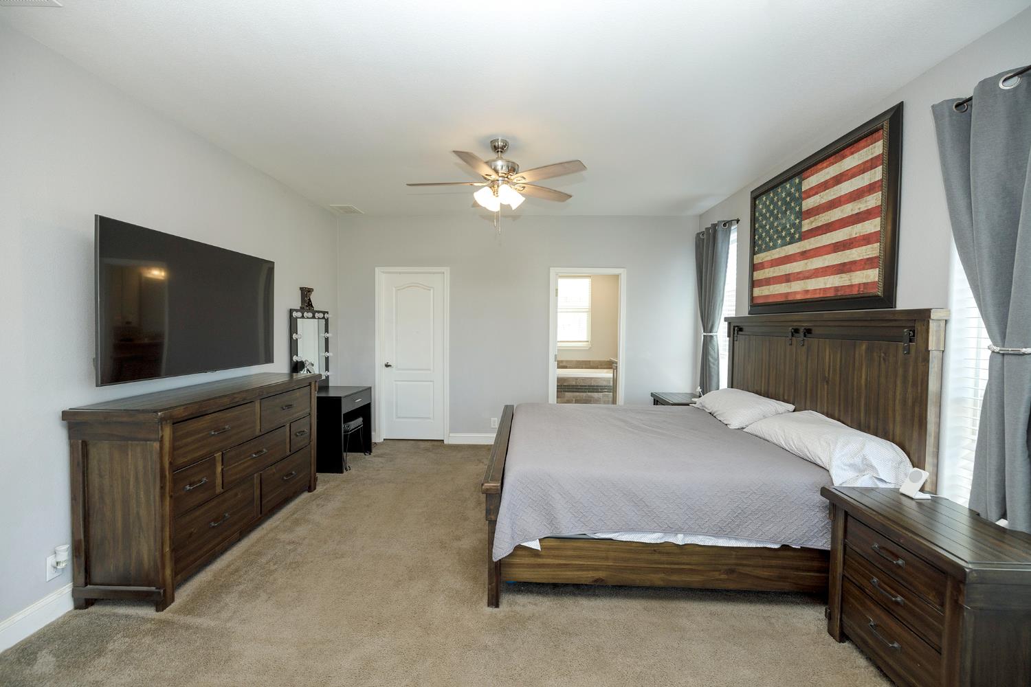 12420 Lancaster Rd, Oakdale, CA 95361