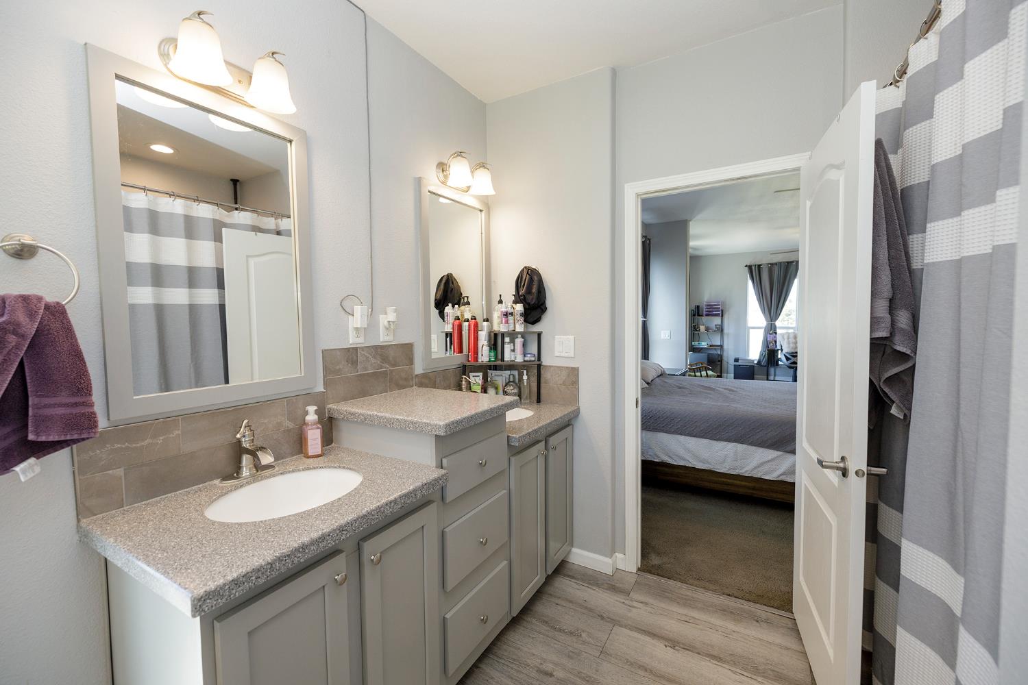 12420 Lancaster Rd, Oakdale, CA 95361