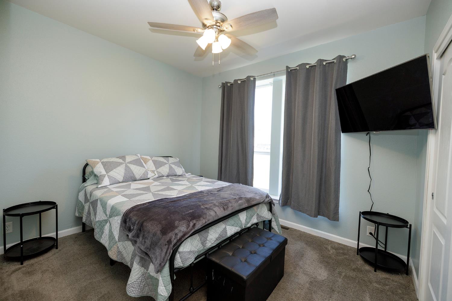 12420 Lancaster Rd, Oakdale, CA 95361