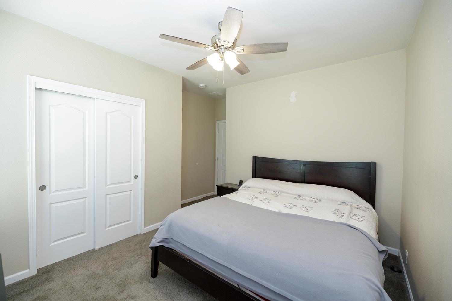 12420 Lancaster Rd, Oakdale, CA 95361