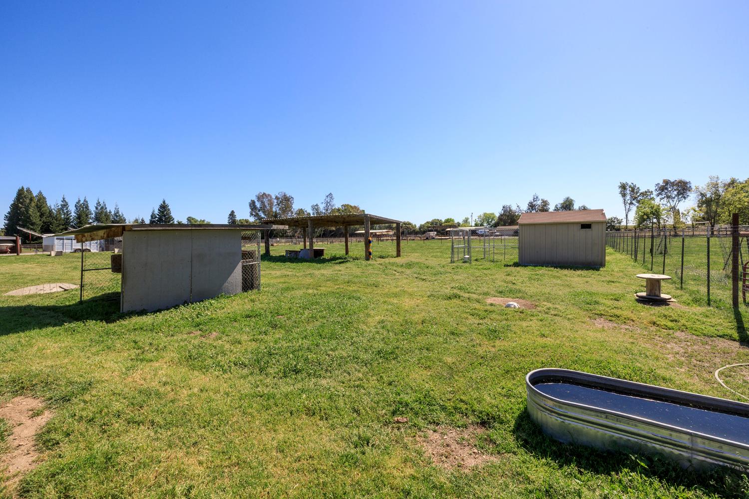 12420 Lancaster Rd, Oakdale, CA 95361