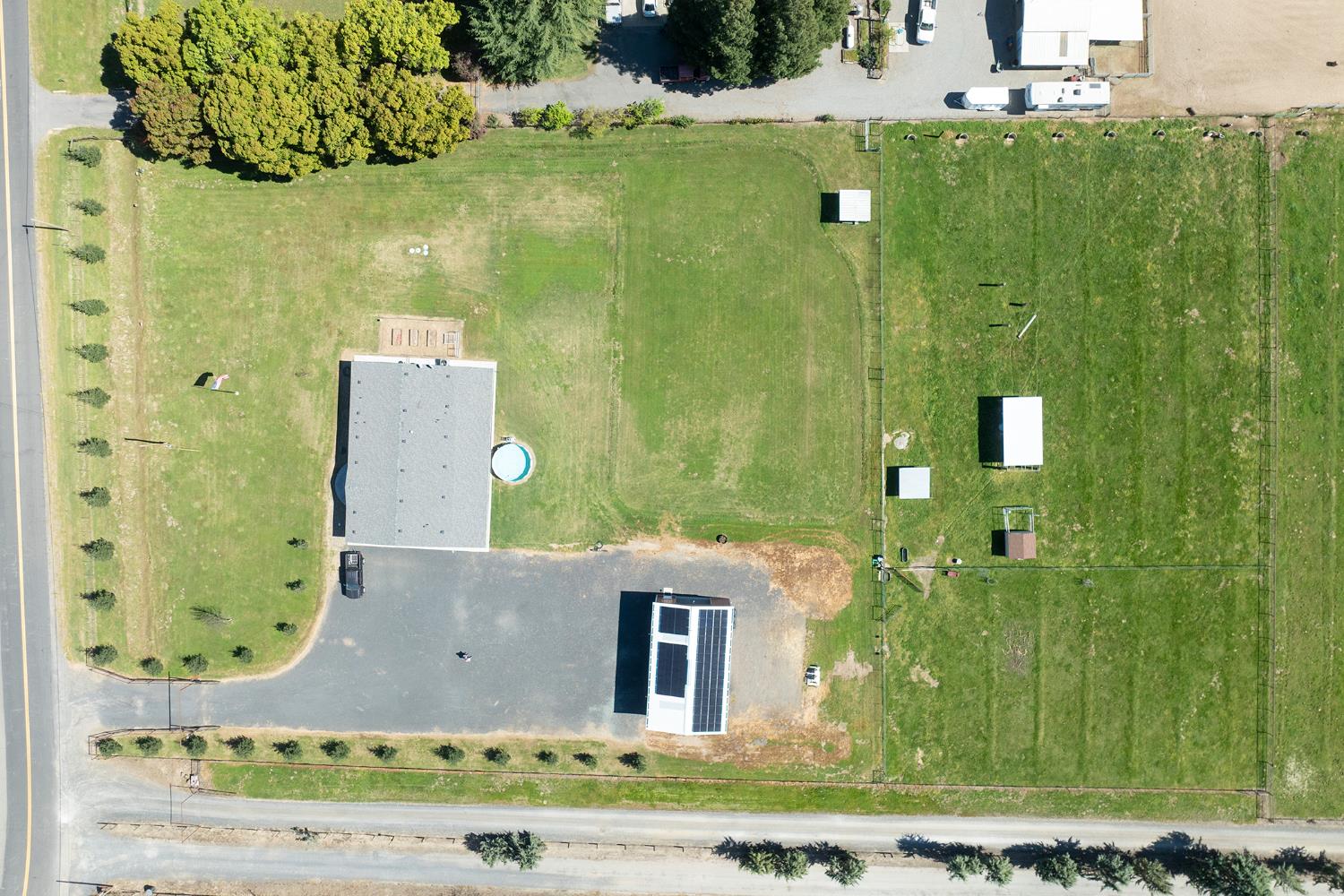 12420 Lancaster Rd, Oakdale, CA 95361