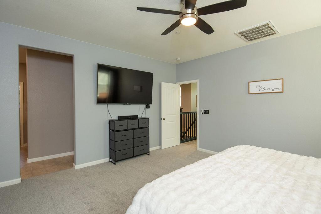 2228 Gallery Dr, Riverbank, CA 95367