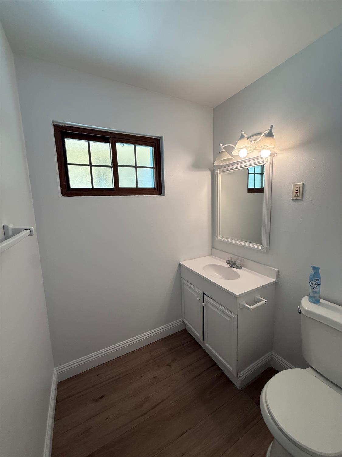 312 N N Santa Ana St, Los Banos, CA 93635