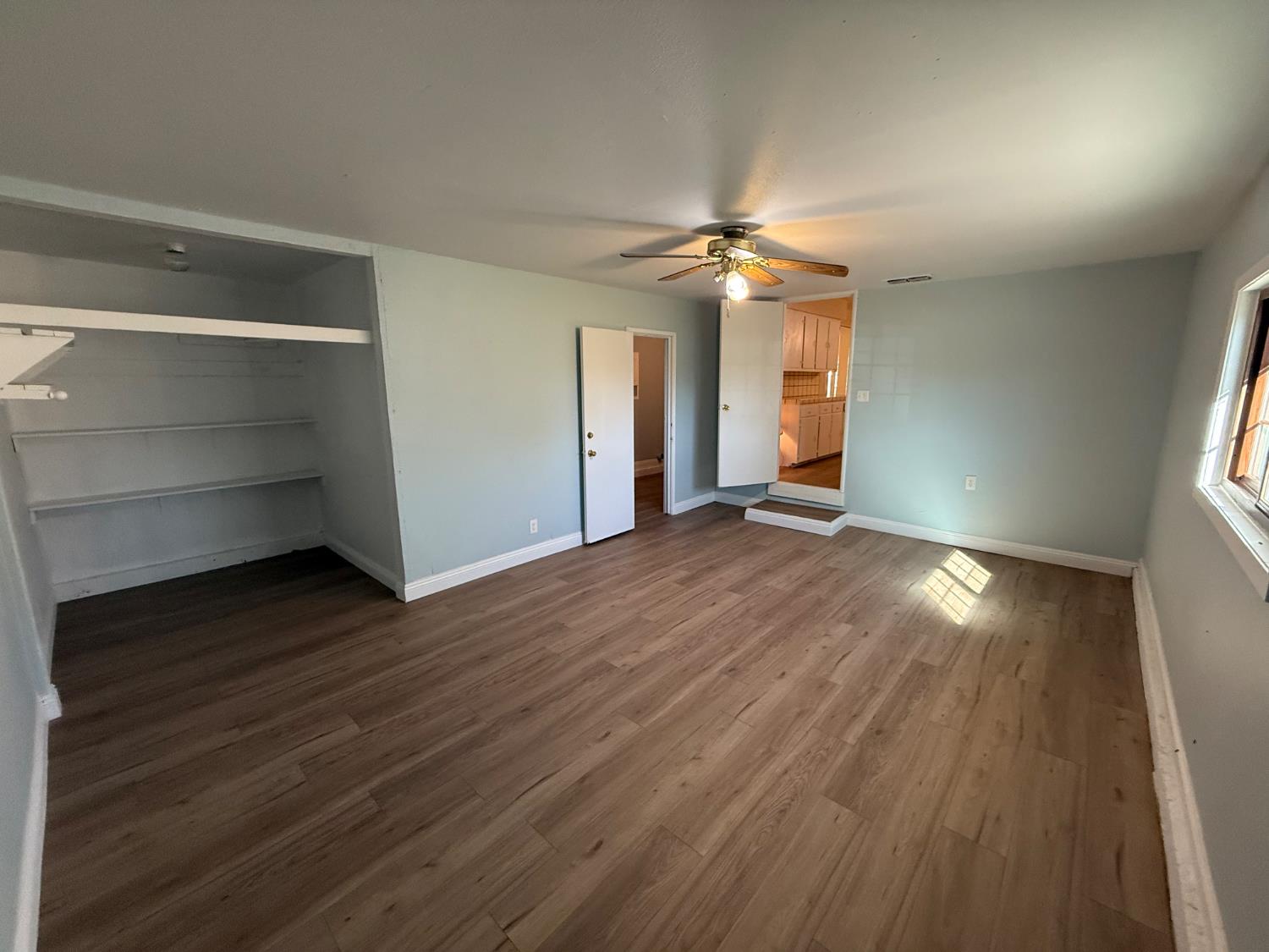 312 N N Santa Ana St, Los Banos, CA 93635