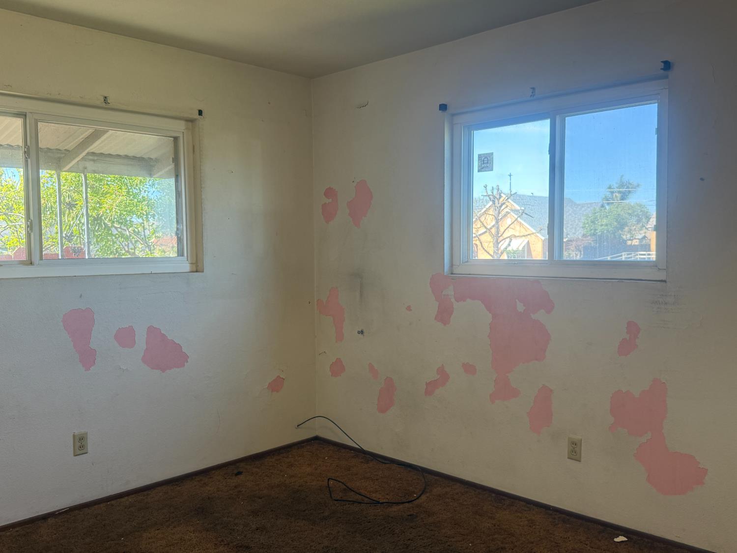 6445 7th St, Riverbank, CA 95367