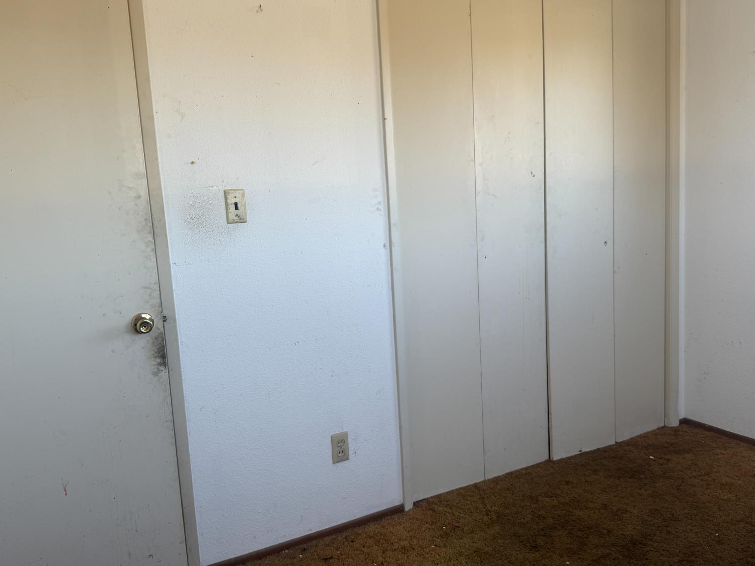 6445 7th St, Riverbank, CA 95367